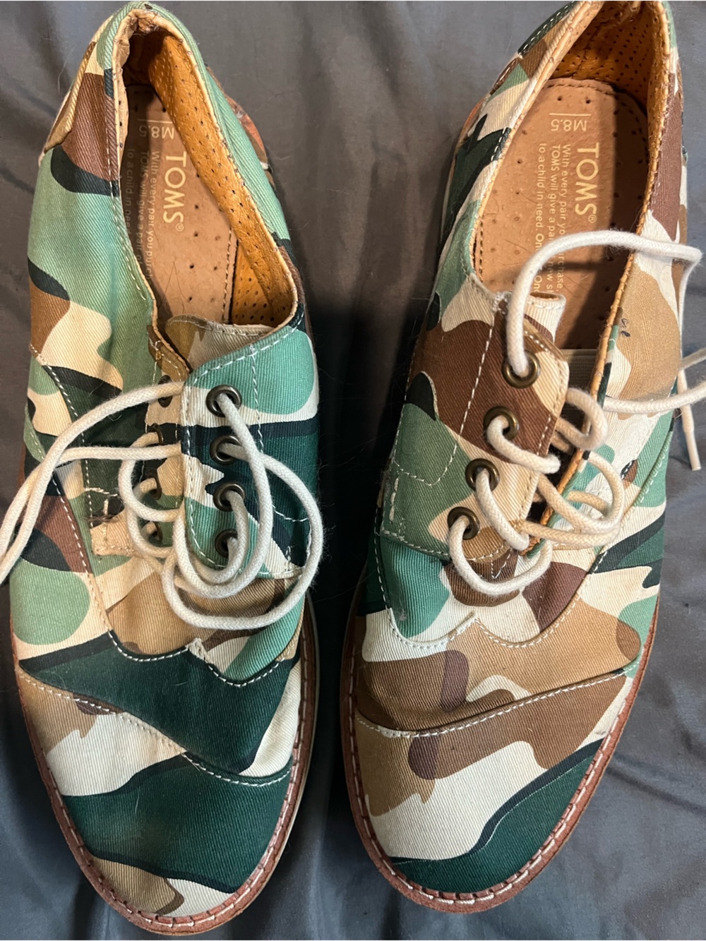 Toms Men's Camo Canvas Lace-Up Oxfords in Green and Brown